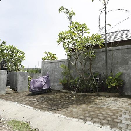 Uma Bingin Villa Pecatu Esterno foto